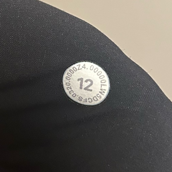 Lululemon Keep Moving Pant 7/8 High-Rise Size 12 - Picture 3 of 4